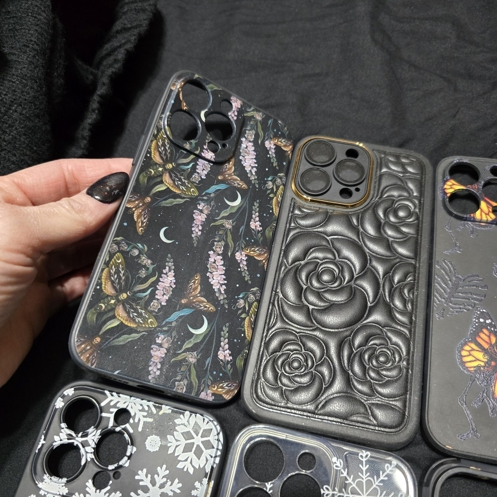 IPHONE 14 HUGE PHONE CASE BUNDLE! - Picture 2 of 9